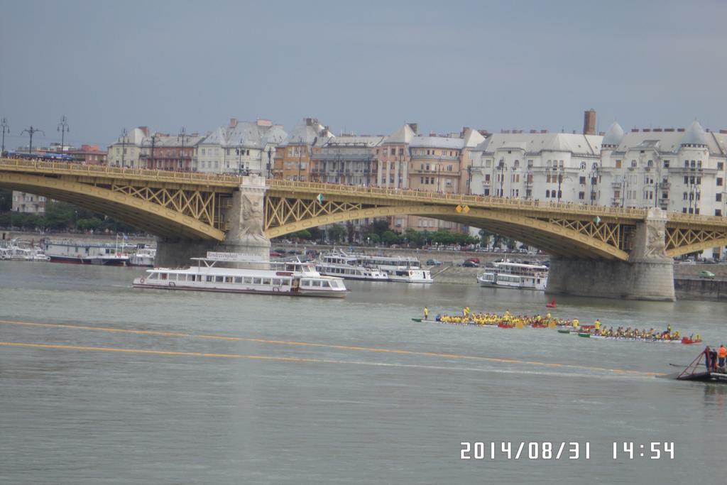 Apartments Leslie Budapest Bagian luar foto