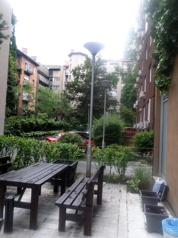 Apartments Leslie Budapest Bagian luar foto